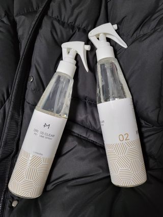 [엠메이데이] 드레스클리어 퍼퓸 스프레이 300ml 프리지아 가든향+프리지아 파출리향 — 5점을 준 리뷰어가 2022년 1월 올린 사용 사진