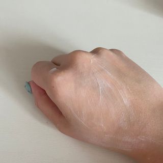 Dr.느루벗 느루벗 링클 솔루션 콘센트레이트 스네일 탄력 달팽이 크림 80g — 4.5점을 준 리뷰어가 2021년 5월 올린 사용 사진