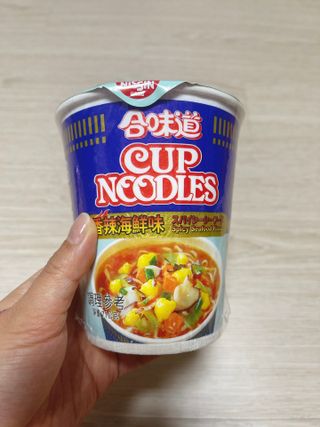 NISSIN 닛신 컵누들  4종 - 씨푸드오리지날, 씨푸드 스파이시, 씨푸드 커리, 씨푸드 XO소스 — 4점을 준 리뷰어가 2022년 5월 올린 사용 사진