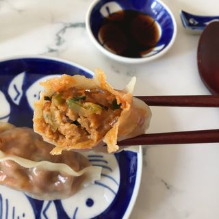 삼양냉동 [삼양] 얇은피불닭왕교자+얇은피까르보불닭왕교자 총4팩 — 4점을 준 리뷰어가 2021년 2월 올린 사용 사진