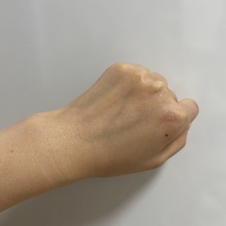 랑벨 랑바이오 블랙 시카 크림 50ml(블랙비 프로폴리스, 시카 4종, 판테놀 10 함유) — 3.5점을 준 리뷰어가 2022년 7월 올린 사용 사진