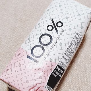남홈 코코넛워터 주스 100퍼센트 — 3.5점을 준 리뷰어가 2021년 3월 올린 사용 사진