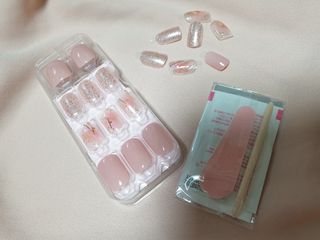 데싱디바 매직프레스 레귤러 스퀘어_6종 중 택 1 — 5점을 준 리뷰어가 2021년 9월 올린 사용 사진