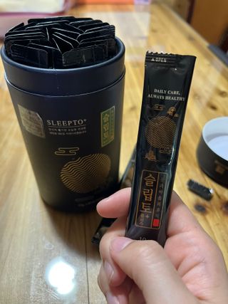 프리마인 자체 기업부설 연구소에서 찾아낸 건강한 수면의 비밀.  슬립토 플러스 30포 — 3점을 준 리뷰어가 2023년 4월 올린 사용 사진