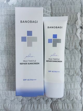바노바기 코스메틱 바노바기 밀크씨슬 리페어 시카 선스크린 플러스 50ml — 5점을 준 리뷰어가 2023년 3월 올린 사용 사진