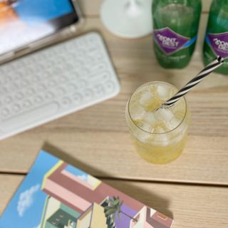 몽베스트 Montbest with Sparkling water Plain 20병 — 5점을 준 리뷰어가 2022년 6월 올린 사용 사진