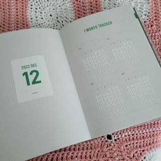 리훈 2023년 아이라이크 모눈 다이어리 미니달력 세트 — 5점을 준 리뷰어가 2022년 11월 올린 사용 사진