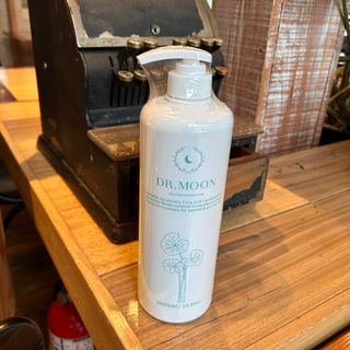 [닥터문] 센텔라 시카케어 화이트머스크 바디워시 1000ml — 5점을 준 리뷰어가 2023년 7월 올린 사용 사진
