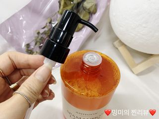 아소윤 기분좋은 향기 부드러운 거품 스파맨션 바디클렌져 5종 중 택1 + 마리아띠 샴푸두피볼 3종 중 1 랜덤발송 — 5점을 준 리뷰어가 2021년 8월 올린 사용 사진