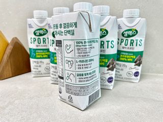 셀렉스스포츠 셀렉스 스포츠 웨이 프로틴 초콜릿 _ 330ml x 12팩 — 5점을 준 리뷰어가 2021년 3월 올린 사용 사진
