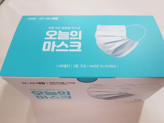 [심폐소생소] 오늘의마스크 KF-AD 비말차단 황사 여름용 마스크 — 5점을 준 리뷰어가 2021년 7월 올린 사용 사진