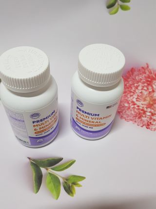 서울약사신협 네이처픽_멀티비타민&미네랄_1,000mg x 120캡슐 — 5점을 준 리뷰어가 2021년 9월 올린 사용 사진
