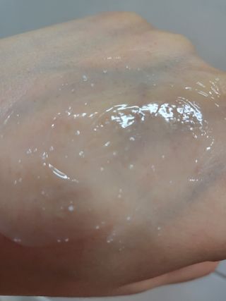랑벨 수퍼내츄럴 아쿠아 수딩 크림 100ml — 5점을 준 리뷰어가 2022년 4월 올린 사용 사진