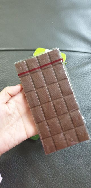 당류2g 자일리톨로 단맛을낸 슈카 퓨어비건 무설탕초콜릿 Xucker vegan 2개입 — 5점을 준 리뷰어가 2021년 4월 올린 사용 사진