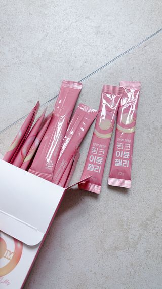 [인디닥터] 면역 생생 핑크 이뮨 젤리 — 5점을 준 리뷰어가 2022년 4월 올린 사용 사진