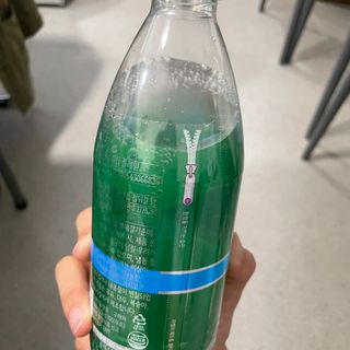 몽베스트 Montbest with Sparkling water Plain 20병 — 5점을 준 리뷰어가 2022년 7월 올린 사용 사진