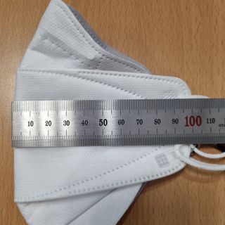 에버그린 순면 끈조절 KF94 마스크 - 화이트 30매 — 5점을 준 리뷰어가 2021년 4월 올린 사용 사진