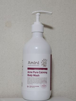 아미니 아크네 퓨어카밍 바디워시 500ml — 4점을 준 리뷰어가 2021년 6월 올린 사용 사진