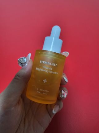 체르엠 스템앤셀 비타민 브라이트닝 에센스 30ml 1개 — 5점을 준 리뷰어가 2022년 4월 올린 사용 사진