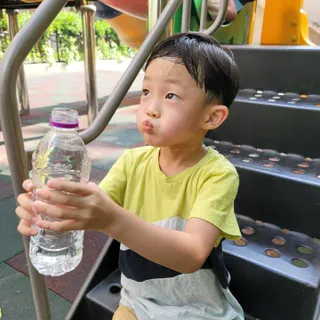 몽베스트 [MONTBEST]위드어스 500mL 20병 — 5점을 준 리뷰어가 2022년 6월 올린 사용 사진