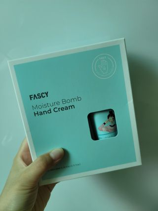 파시 FASCY 高保湿ハンドクリーム40ml+80ml セット — 4.5점을 준 리뷰어가 2021년 7월 올린 사용 사진