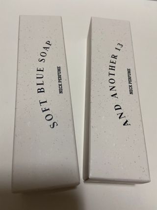멈칫(MUMCHIT) 넥퍼퓸 NECKPERFUME 2가지 향 — 5점을 준 리뷰어가 2021년 11월 올린 사용 사진