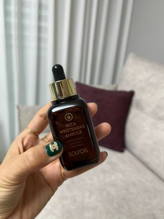 소담스퀘어 상암 솔포그 비타민 화이트닝 앰플 50ml 안티에이징 항산화 가미 잡티 트러블 세라마이드 — 5점을 준 리뷰어가 2022년 11월 올린 사용 사진