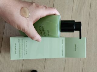 프리마인 메이크업과 들뜨는 각질까지 한방에 깐달걀로! 순하기까지한 셀베이스 그린티클렌저(200ml) — 5점을 준 리뷰어가 2023년 4월 올린 사용 사진