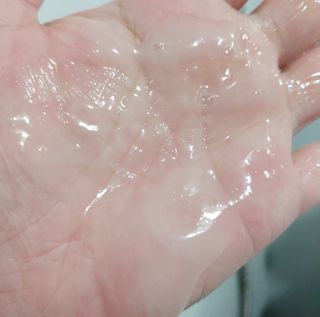 르핸스 퍼포밍 5 샴푸 비반트 포렛/베티버 포그 — 5점을 준 리뷰어가 2022년 12월 올린 사용 사진
