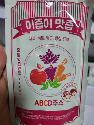 본황칠 이즙이 맛즙 ABC주스 30EA — 5점을 준 리뷰어가 2022년 8월 올린 사용 사진