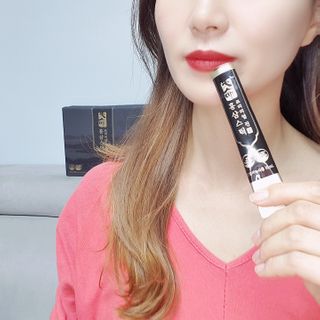 헬스업_천명진프리미엄홍삼스틱_10ml x 30포 — 5점을 준 리뷰어가 2021년 1월 올린 사용 사진