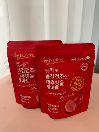 레드닥터 완숙토마토 + 통째로 동결건조한 대추방울토마토 — 4.5점을 준 리뷰어가 2022년 12월 올린 사용 사진