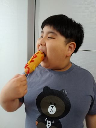 오마뎅 한우핫도그 — 5점을 준 리뷰어가 2021년 5월 올린 사용 사진