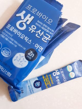 서울약사신협_프로바이오생유산균_2.5G x 100포 — 5점을 준 리뷰어가 2021년 3월 올린 사용 사진