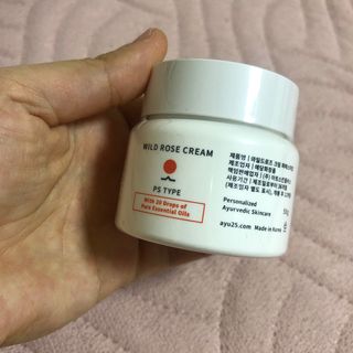 AYU25[아유트웬티파이브]다마스크로즈워터 베이스 천연 수분 촉촉 크림 — 4점을 준 리뷰어가 2021년 4월 올린 사용 사진