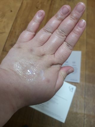 ODEAR ENDERMIC EGF COLLAGEN FLUID 오데어 엔더믹 이지에프 콜라겐 플루이드 — 5점을 준 리뷰어가 2022년 4월 올린 사용 사진