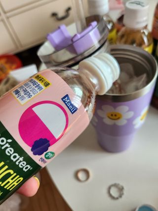 더그레잇티 콤부차 [매일유업] 더그레잇티 44kcal 콤부차 300ml *12개입 (오리지널 6개+베리리치 6개) — 5점을 준 리뷰어가 2023년 7월 올린 사용 사진