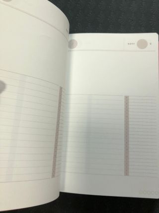 응원과 위로가 필요한 당신에게  리훈 하고싶은말 스터디 플래너 — 5점을 준 리뷰어가 2022년 3월 올린 사용 사진