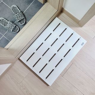 창신리빙 [프랑코 항균 욕실, 변기 발판] 똑똑한 정리 수납 — 5점을 준 리뷰어가 2021년 7월 올린 사용 사진