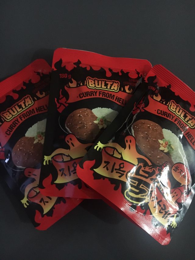불타 지옥불카레 불지옥맛 180g x 3봉 리뷰 사진
