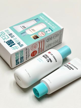 리더스코스메틱 리더스 카밍 바이오틱스 #1등 진정 기획세트 [에센스 워터150ml + 크림 마스크80ml] — 5점을 준 리뷰어가 2022년 8월 올린 사용 사진