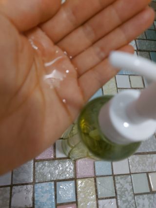 스킨큐어 산다화 순한 클렌징 동백 오일 200ml — 5점을 준 리뷰어가 2023년 8월 올린 사용 사진