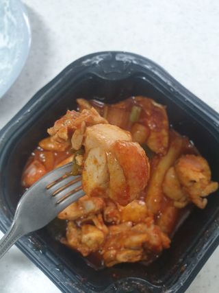 한성기업 무볼레 닭떡볶이+해물떡볶이 2종 세트 — 5점을 준 리뷰어가 2021년 10월 올린 사용 사진