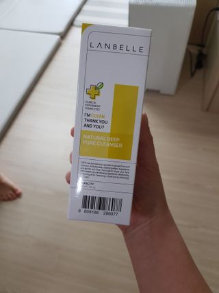 랑벨 내츄럴 딥 포어 클렌저 210ml (저자극 약산성 천연 클렌징 젤) — 3점을 준 리뷰어가 2022년 3월 올린 사용 사진