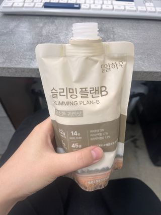 일일하우 슬리밍 플랜B 고소한 귀리맛, 진한 카카오맛 (체중조절식) — 4점을 준 리뷰어가 2023년 7월 올린 사용 사진