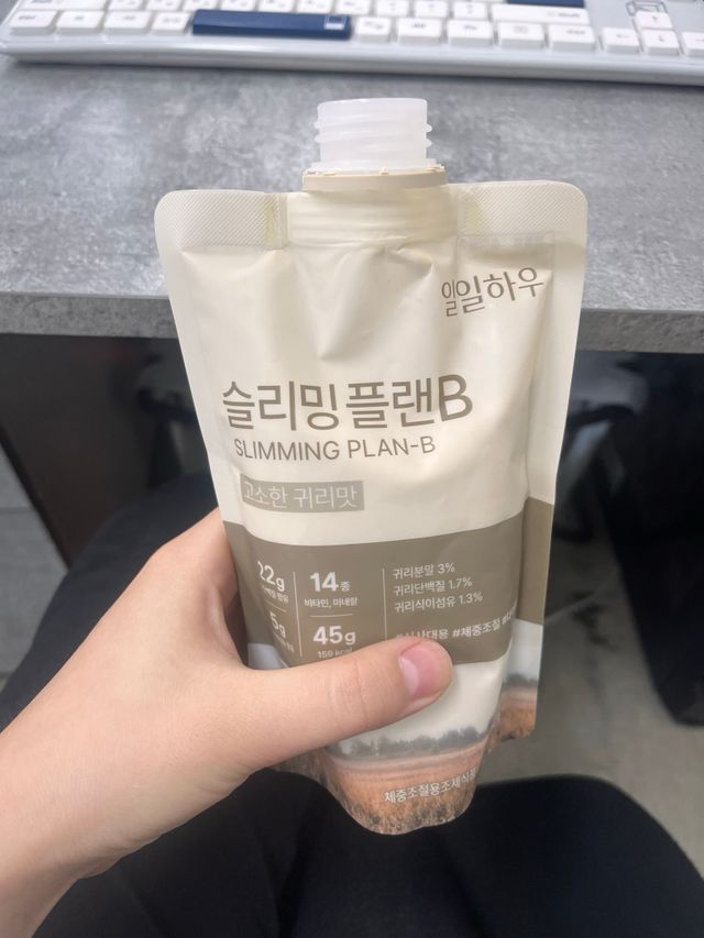 일일하우 슬리밍 플랜B 고소한 귀리맛, 진한 카카오맛 (체중조절식) 리뷰 사진