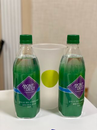 몽베스트 Montbest with Sparkling water Plain 20병 — 5점을 준 리뷰어가 2021년 11월 올린 사용 사진