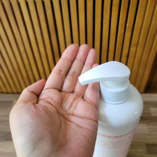 프리[닥터문] 유산균 락토케어 질경초 여성청결제 1000ml (젤타입) — 5점을 준 리뷰어가 2022년 5월 올린 사용 사진