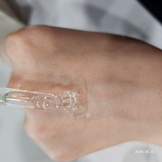 [스킨1004] 마다가스카르 센텔라 앰플 100ml — 5점을 준 리뷰어가 2024년 5월 올린 사용 사진