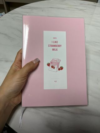 리훈 2023년 아이라이크 모눈 다이어리 미니달력 세트 — 4점을 준 리뷰어가 2022년 11월 올린 사용 사진